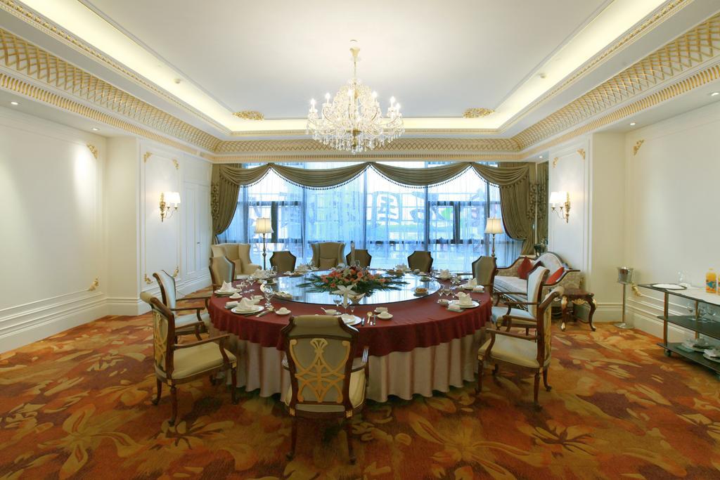 Nantong Jinshi International Hotel Екстериор снимка