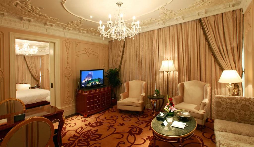Nantong Jinshi International Hotel Екстериор снимка